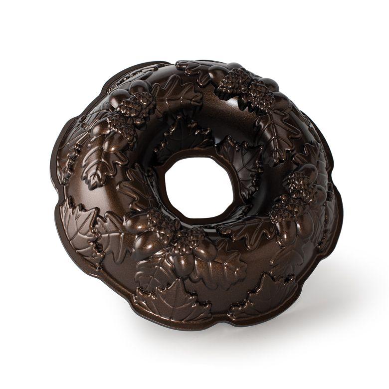 Autumn Wreath Bundt Pan