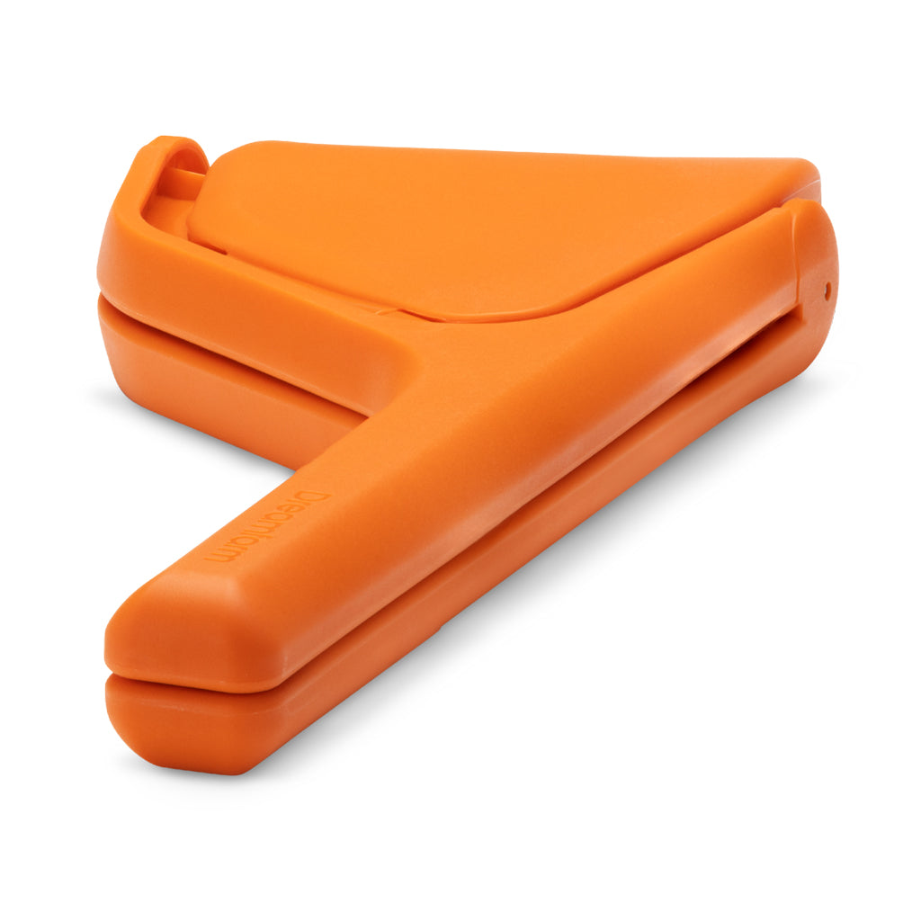Orange Fluicer (Flat Juicer) by Dreamfarm