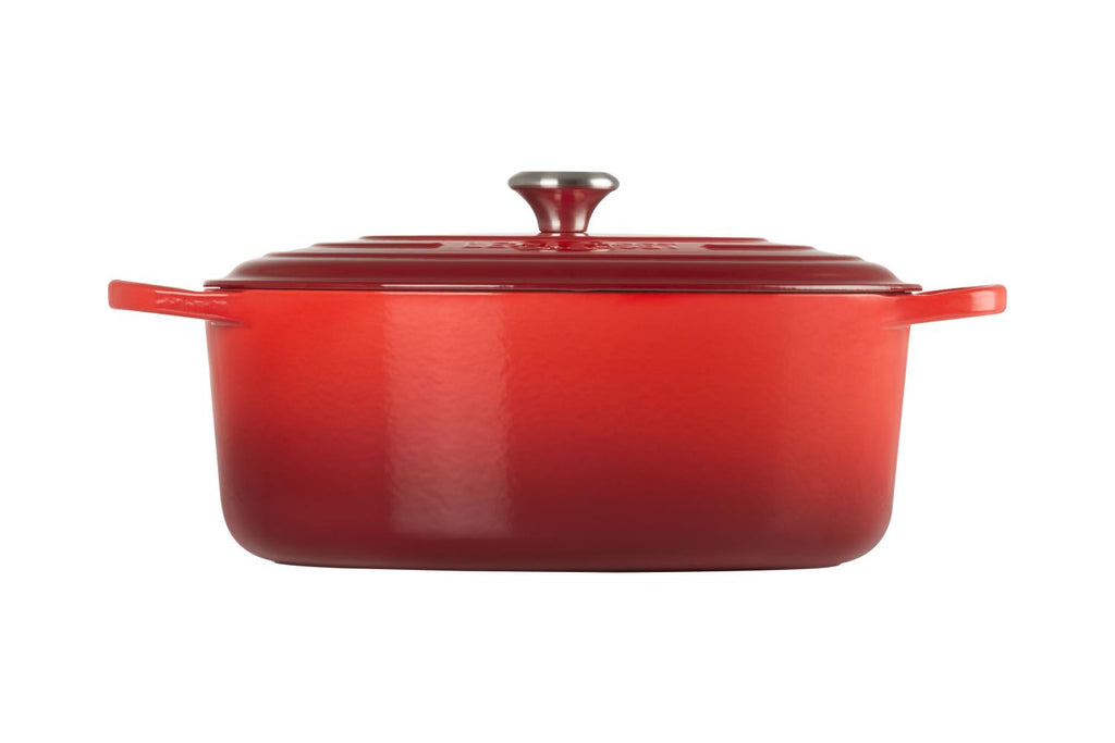 Le Creuset 5 Quart Oval Dutch Oven Cerise