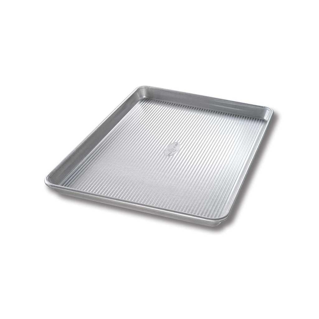Half sheet discount pan size
